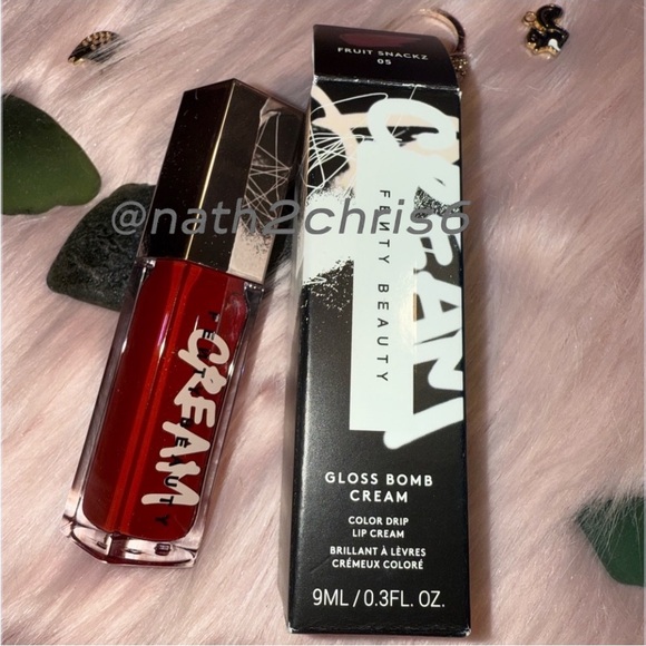Fenty Beauty - GLOSS BOMB CREAM COLOR DRIP LIP CREAM - fruit snackz